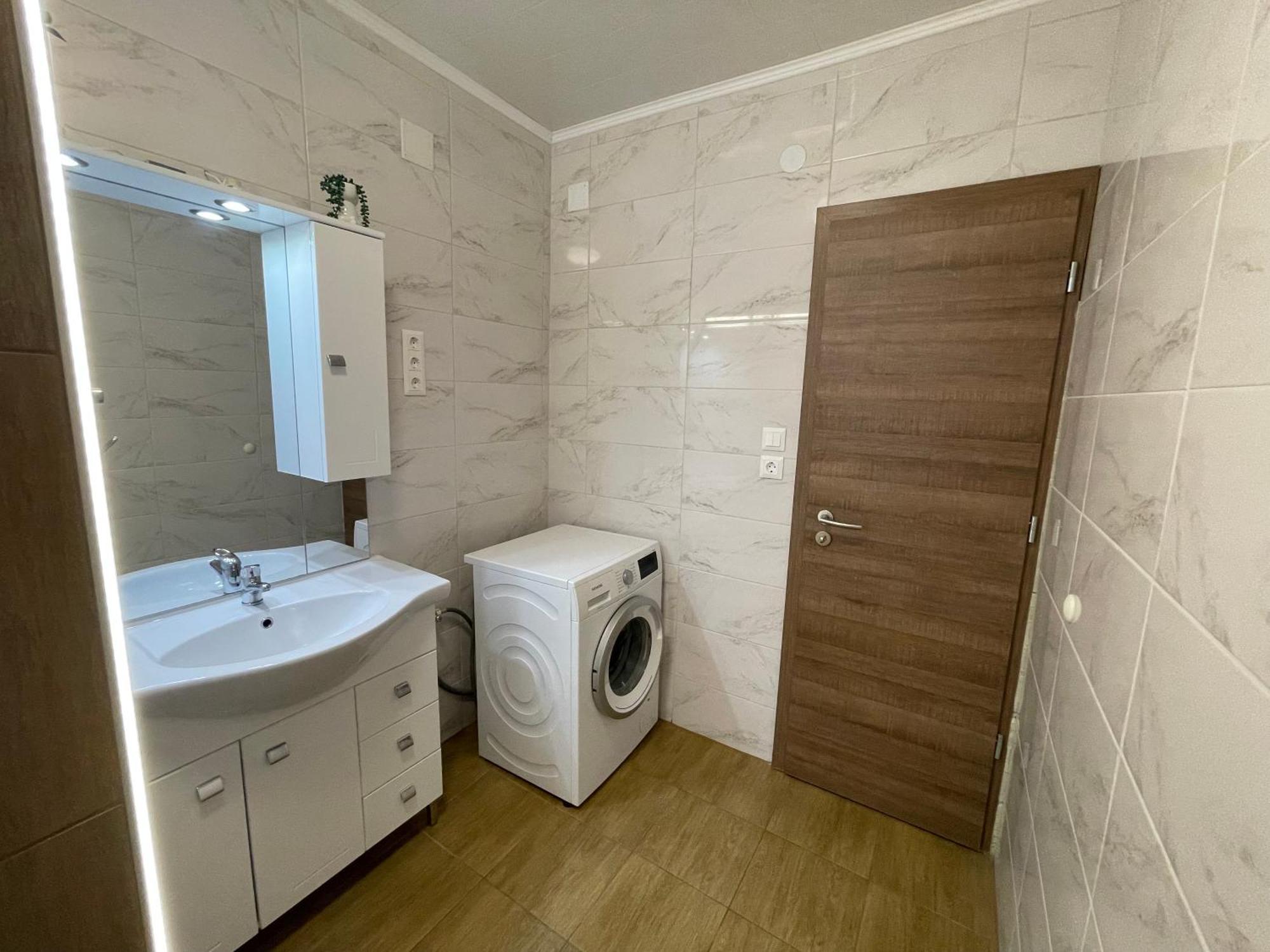 Gratisz Apartman Siofok Exterior photo